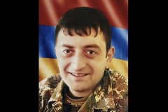 Նարեկ Մարտիրոսյան․ կամավորականը Քարաշենից