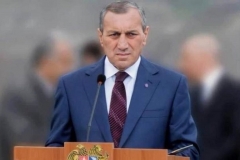 Սյունիքի ոստիկանապետը ծեծել է Սուրիկ Խաչատրյանի տան տարեց պահակին՝ հենց ոստիկանության շենքում. հարուցվել է քրեական գործ