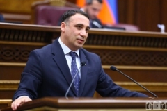 Առաջարկություն ենք արել, որպեսզի վերաբացվեն գյուղատնտեսության և սփյուռքի նախարարությունները. Մնացականյան