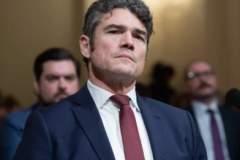 Իրանի պատերազմը քննադատելու համար աշխատանքից հեռացած Քենթը հայտարարություն է արել Խամենեիի և Լարիջանիի մասին