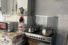 Սննդամթերքի հետ անմիջական շփման մեջ գտնվող սարքավորումները չեն եղել հեշտությամբ մաքրվող, ախտահանվող. Կապանում մանկապարտեզի խոհանոցի արտադրական գործունեությունը կասեցվել է