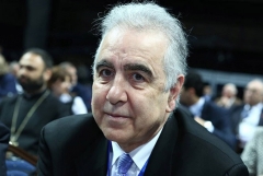 Պոլսո Հայոց պատրիարքը հակասական ուղերձներ է տարածում Ապրիլի 24-ի վերաբերյալ