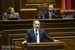 Րոպեներ անց Ազգային ժողովում կսկսվի հատուկ նիստը. օրակարգում վարչապետի ընտրության հարցն է