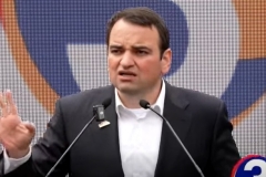 Ազգային վերածննդի հիմնադրամ»-ը, որը մենք ենք ստեղծելու, 5-րդ երեխայի ծննդի դեպքում բազմազավակ ընտանիքներին կապահովի բնակարանով․ Նարեկ Կարապետյան