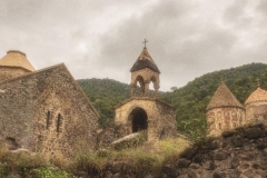 Դադիվանքն ու «փաստի» հորինումը. «Գեղարդ» հիմնադրամ