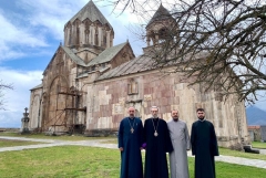 Պարգև Սրբազանը Արցախի թեմի առաջնորդի հետ այցելել է Գանձասարի վանք