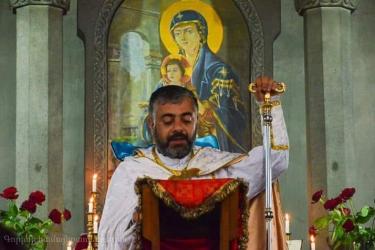 ՍՅՈՒՆՅԱՑ ԹԵՄԻ ԱՌԱՋՆՈՐԴԱԿԱՆ ՏԵՂԱՊԱՀ ՀՈԳԵՇՆՈՐՀ ՏԵՐ ՄԱԿԱՐ ՎԱՐԴԱՊԵՏ ՀԱԿՈԲՅԱՆԻ ՇՆՈՐՀԱՎՈՐԱԿԱՆ ՈՒՂԵՐՁԸ ՍՈՒՐԲ ՀԱՐՈՒԹՅԱՆ ՏՈՆԻ ԱՌԹԻՎ