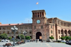 Կառավարությունը հունիսի 30-ին գումար է հատկացրել Ադրբեջանի հետ Կոռնիձորի հատվածում նոր ճանապարհի վերակառուցման նախագծման համար. այն չի բխում նոյեմբերի 9-ի հայտարարությունից
