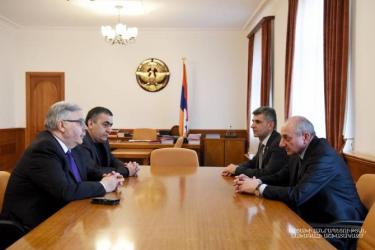 Բակո Սահակյանն ընդունել է ՀՅԴ ներկայացուցիչներին