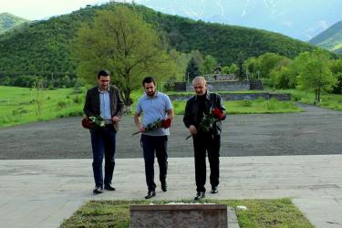 ՄԱՅԻՍԻ 9-Ը ՀԱՂԹԱՆԱԿԻ ԵՎ ԽԱՂԱՂՈՒԹՅԱՆ ՕՐՆ Է