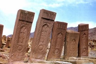 Ռուս-հայկական կազմակերպությունների համակարգող խորհուրդը ՅՈՒՆԵՍԿՕ-ին կոչ է արել գնահատական տալ Ադրբեջանում հայկական խաչքարերի ոչնչացմանը