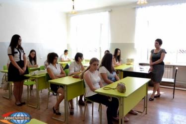 Դպրոցներում ֆինանսական կրթության ծրագրի շրջանակում վերապատրաստում կանցնի 12 հազար ուսուցիչ