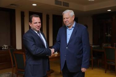 ՀՀ պաշտպանության նախարարն ընդունել է Անջեյ Կասպրշիկին