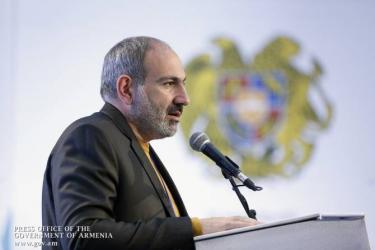 Փաշինյանը երկրում աղբի խնդիրը լուծելու համար առաջարկում է պարբերաբար շաբաթօրյակներ անցկացնել և փոխել քաղաքացիների մտածողությունը