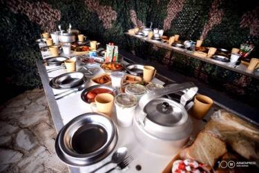 Արագ պատրաստվող ապուրներ, լավաշ, թանապուր և մեղր. ՀՀ ԶՈւ պարենային ծառայությունում համալրումներ կան