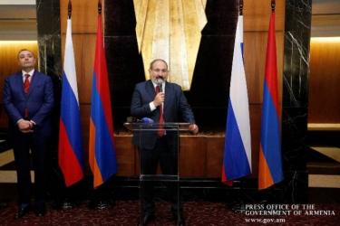 Հայերը շատ ավելի մեծ հաջողությունների պետք է հասնեն Հայաստանում. վարչապետը՝ Սանկտ Պետերբուրգի հայ համայնքին