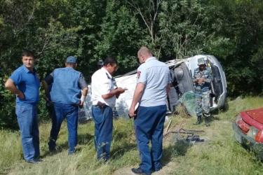 Արցախից Տաթևի վանք էքսկուրսիա մեկնող ուսուցչական կոլեկտիվի ավտոմեքենան կողաշրջվել է. կան տուժածներ   