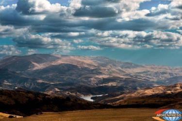 Եղանակը Հայաստանում կտաքանա 2-3 աստիճանով, սպասվում է ամպրոպ և կարկուտ