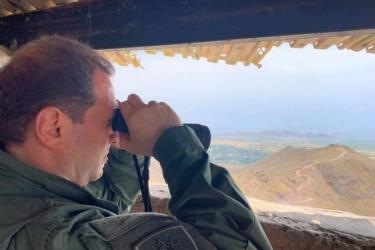 Դավիթ Տոնոյանը այցելել է ՀՀ Զինված ուժերի մարտական հենակետերից մեկը   