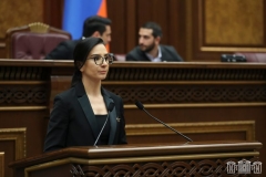 Աննա Վարդապետյանը երդմամբ ստանձնեց ՀՀ գլխավոր դատախազի պաշտոնը