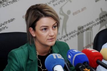 Արևիկ Անափիոսյանը կրկնություն է համարում բուհերում հայոց լեզվի, գրականության, պատմության ուսուցումը