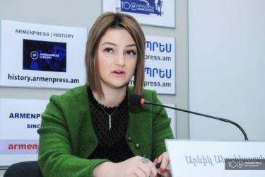 Դպրոցների դասագրքերի բովանդակությունը կփոխվի, առարկաները կկրճատվեն