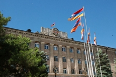 Արայիկ Հարությունյանը ստորագրել է քաղաքացիների վարկային պարտավորությունների համար պետական աջակցության ծրագիրը հաստատելու մասին կառավարության որոշումը