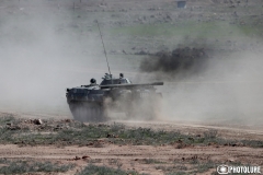 Արցախա-ադրբեջանական հակամարտության գոտու ողջ երկայնքով մարտական գործողությունները շարունակվում են