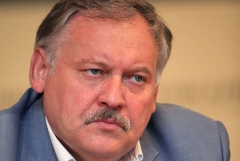 «Պետք է Վրաստանին հստակ բացատրենք, որ անհրաժեշտության դեպքում իր օդային տարածքով պետք է ուժեր և միջոցներ ուղարկվեն Հայաստան». Զատուլինը՝ ԼՂ-ում ՌԴ-ի հնարավոր գործողությունների մասին