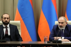 Վարչապետը Ջերմուկում հանդիպել է արտերկրում հավատարմագրված ՀՀ դիվանագիտական ներկայացուցչությունների ղեկավարների հետ