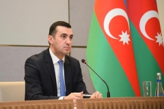 Եթե Հայաստանը շահագրգռված է խաղաղության պայմանագրի ստորագրմամբ, ապա պետք է առանց ժամանակ կորցնելու փոփոխի իր Սահմանադրությունը. Ադրբեջանի ԱԳՆ