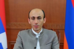 Զգուշացնում եմ ՀՀ իշխանություններին և հատկապես Նիկոլ Փաշինյանին` միջազգային ատյաններում հայցերից հրաժարվելու դեպքում դատի ենք տալու ՀՀ իշխանություններին․ Բեգլարյան