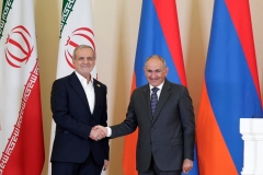 Փաշինյանը շնորհավորել է Իրանի գերագույն առաջնորդին և նախագահին՝ Նովրուզի առիթով