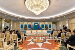 Ղազախստանի նախագահը Նիկոլ Փաշինյանին շնորհել է երկրի բարձրագույն պարգևը