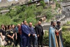 Մեղրի. հարգանքի տուրք Հայոց մեծ եղեռնի զոհերի հիշատակին (լուսանկարներ)
