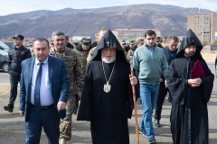 Ամենայն Հայոց Հայրապետն այցելեց Ջերմուկ քաղաք