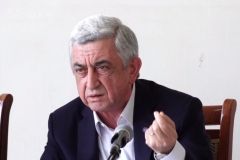 Ես ամեն ինչ տեսել եմ, բայց այդ նկարները որ տեսա, ինձ թվաց՝ արյունս երակներումս սառեց․ լավ, իրենց մեջ մարդկային որևէ բան կա՞․ Սերժ Սարգսյանը՝ զինծառայողների՝ պարկերում պահվող դիակների մասին (տեսանյութ)