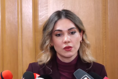 Սրբուհի Գալյանը սկզբում չէր հիշում, բայց հետո հիշեց, որ 6-7մլն պարգևավճար է ստացել, որը համարում է իր աշխատանքի դիմաց նորմալ վարձատրություն