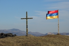 Ներքին Խնձորեսկի տարածքը պաշարված ամրոց է հիշեցնում