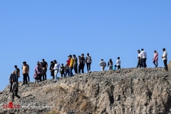 Իրանի ոստիկանությունը հայտարարել է, որ երկրի քաղաքացիներին արգելվում է սահմանի մոտ հայտնվել, ռազմական գործողություններին հետևելու նպատակով, և ովքեր փորձեն հակառակն անել՝ կտուգանվեն