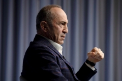 Արցախում պետք է փոխվի ամբողջ պետական համակարգը, ռուս խաղաղապահները պետք է կանխեն բախումները, սակայն այսօր անվտանգության երաշխավոր են. Ռոբերտ Քոչարյան