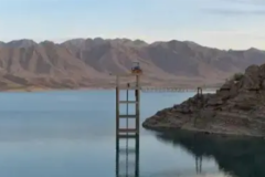 Իրանի ջրամբարի չորացումից հետո նրա հատակում հայտնաբերվել է 74 մարդու դիակ