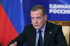 Որպես գործիք՝ ՆԱՏՕ-ն օգտագործել է խամաճիկ ռեժիմներ․ դա է հիմա տեղի ունենում Մոլդովայի և, ավաղ, Հայաստանի հետ․ Մեդվեդև