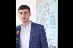 Սարգսյան Նարեկ․ գիրք սիրող բժիշկ զինվորը