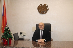 Մեղրի համայնքի ղեկավար Խաչատուր Անդրեասյանի շնորհավորական ուղերձը Ամանորի և Աուրբ Ծննդյան տոների կապակցությամբ