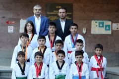 Թաեքվոնդո սպորտաձևի Քաջարանի ակումբի սաները մարզիչ Գարեգին Ստեփանյանի ուղեկցությամբ հյուրընկալվեցին ԶՊՄԿ կայուն զարգացման գծով տնօրեն Արմեն Ստեփանյանին