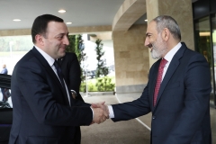 Տեղի է ունեցել Նիկոլ Փաշինյանի և Իրակլի Ղարիբաշվիլի հանդիպումը