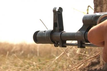 Հակառակորդի կրակոցից վիրավորված զինծառայողի վիճակը շարունակում է մնալ ծայրահեղ ծանր