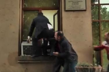 Դատավոր Դավիթ Բալայանը փորձեց պատուհանից մտնել դատարան