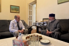 «Փաշինյանը պարտության մարմնավորում է». Լևոն Տեր-Պետրոսյանը՝ Ամենայն Հայոց Կաթողիկոսին